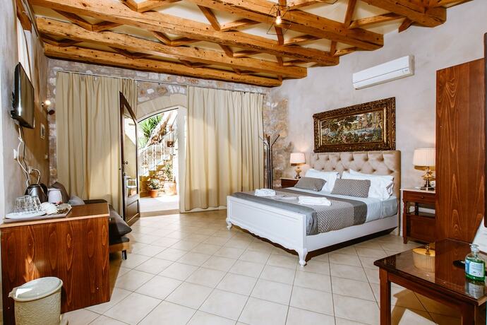 Imagen de la habitación del Hotel Bozzali. Foto 16