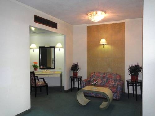 Imagen general del Hotel Bp Grand Tower. Foto 9