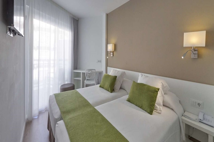 Imagen general del Hotel Bq Amfora Beach - Adults Only. Foto 2