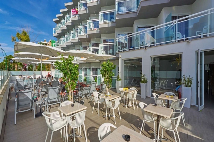 Imagen general del Hotel Bq Amfora Beach - Adults Only. Foto 11