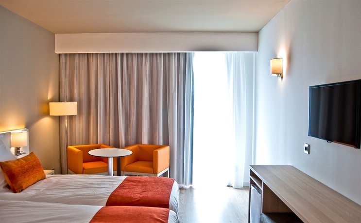 Imagen de la habitación del Hotel Bq Augusta. Foto 11