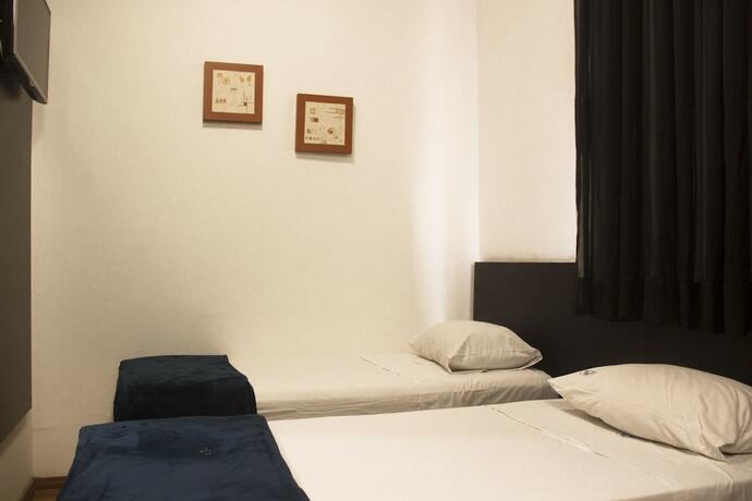 Imagen de la habitación del Hotel Br&aacute;s Palace. Foto 30