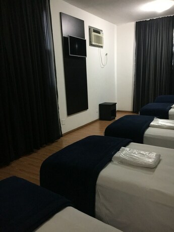 Imagen de la habitación del Hotel Br&aacute;s Palace. Foto 32