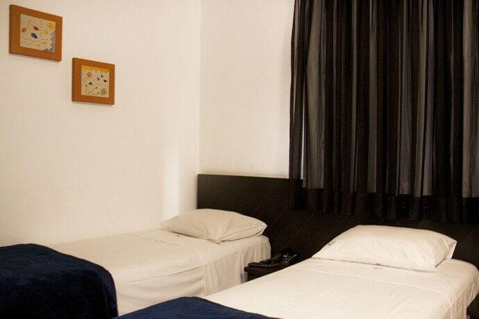 Imagen de la habitación del Hotel Br&aacute;s Palace. Foto 36