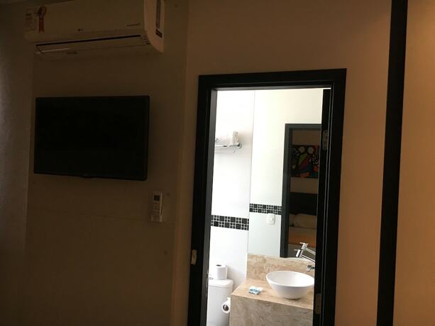 Imagen de la habitación del Hotel Br&aacute;s Palace. Foto 37