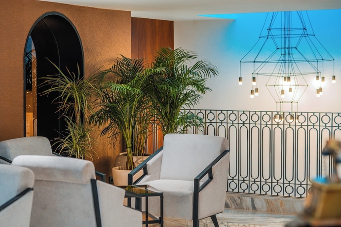 Imagen de los interiores del Hotel Braat. Foto 12