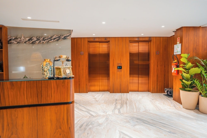 Imagen de los interiores del Hotel Braat. Foto 16