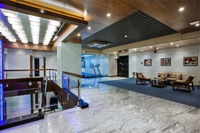 Imagen de los interiores del Hotel Brac Centre Inn. Foto 14