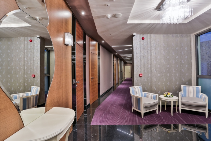 Imagen de los interiores del Hotel Bracera. Foto 10