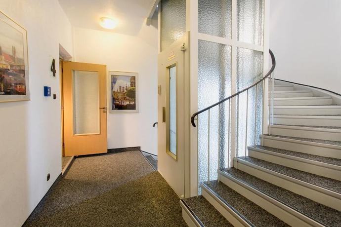 Imagen de los interiores del Hotel Brack. Foto 16