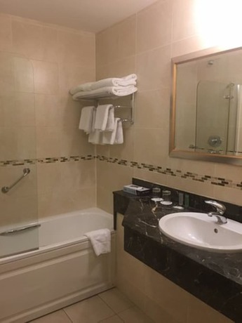 Imagen de la habitación del Hotel Bracken Court. Foto 15