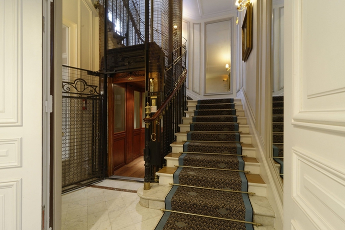 Imagen de los interiores del Hotel Bradford Elysées. Foto 13