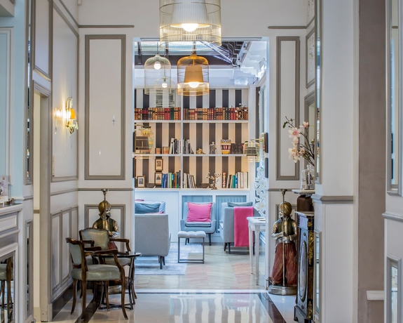 Imagen de los interiores del Hotel Bradford Elysées. Foto 15