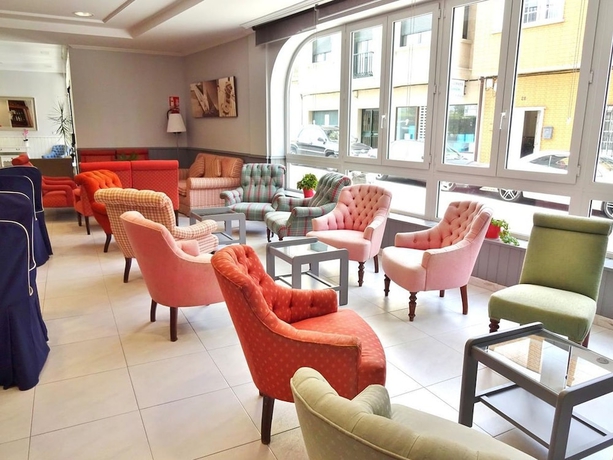 Imagen de los interiores del Hotel Bradomin. Foto 19