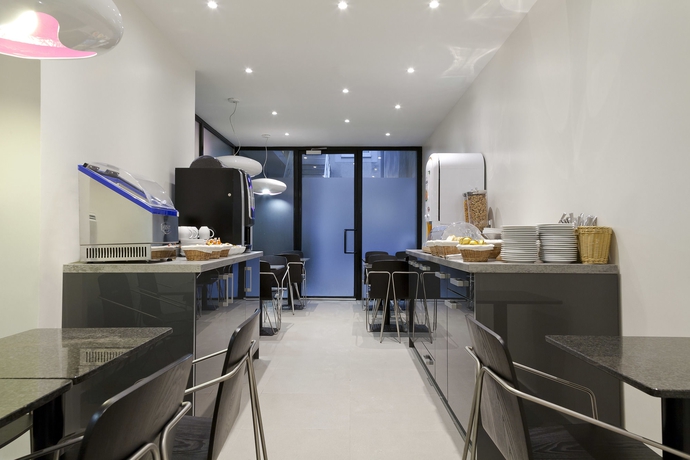 Imagen del bar/restaurante del Hotel Brady – Gare De L’est. Foto 3