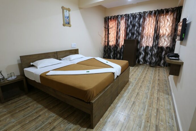 Imagen de la habitación del Hotel Braganza. Foto 18