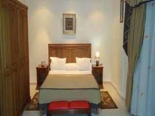 Imagen de la habitación del Hotel Brahmi. Foto 7