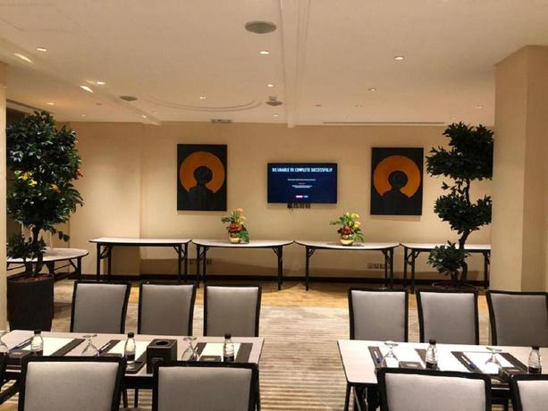 Imagen de los interiores del Hotel Braira Al Wezarat. Foto 7