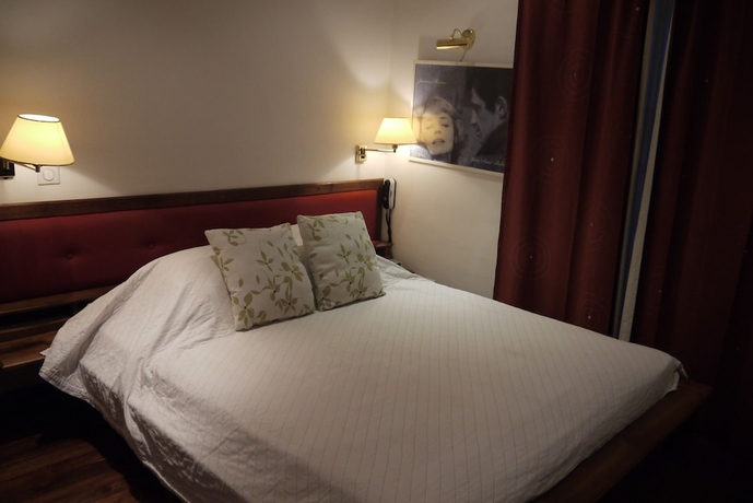 Imagen de la habitación del Hotel Brajas. Foto 10