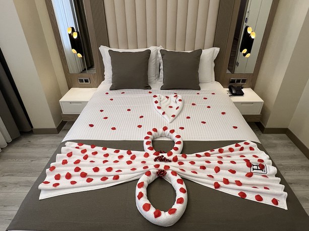 Imagen de la habitación del Hotel Brako. Foto 7