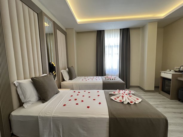 Imagen de la habitación del Hotel Brako. Foto 13