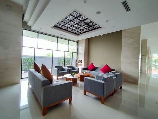 Imagen de los interiores del Hotel Braling Grand Hotel Purbalingga by Azana. Foto 12