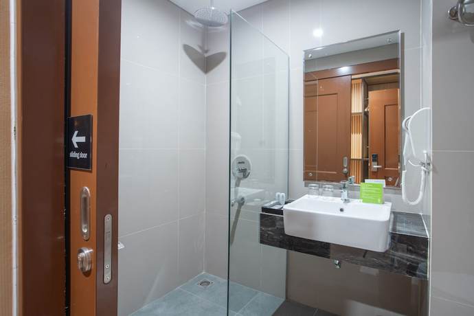 Imagen de la habitación del Hotel Braling Grand Hotel Purbalingga by Azana. Foto 10