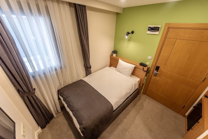 Imagen de la habitación del Hotel Bram Istanbul. Foto 6