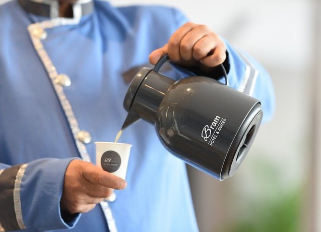 Imagen de los interiores del Hotel Bram Suites. Foto 19