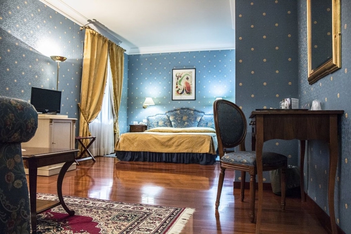 Imagen de la habitación del Hotel Bramante. Foto 8