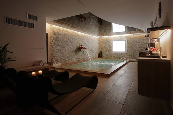Imagen de los interiores del Hotel Bramante Spa. Foto 6