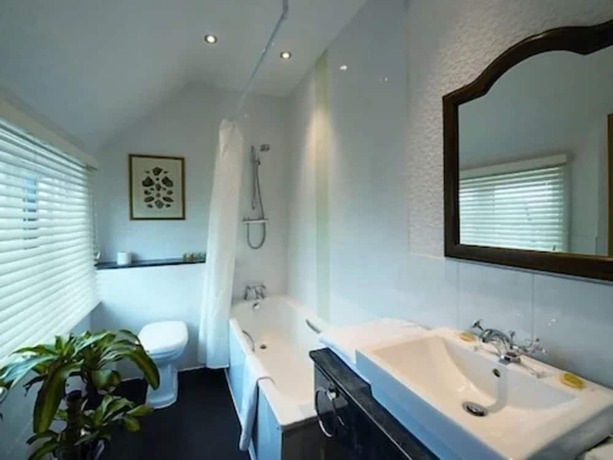 Imagen de la habitación del Hotel Brambletye. Foto 15