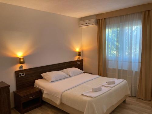 Imagen general del Hotel Branco. Foto 9