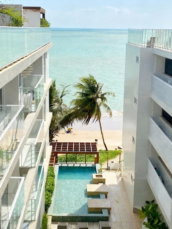 Imagen de la piscina del Hotel Branco Haus by Hosppedar. Foto 14