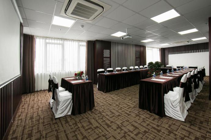 Imagen de los interiores del Hotel Brandi Gate Hotel and Spa. Foto 14