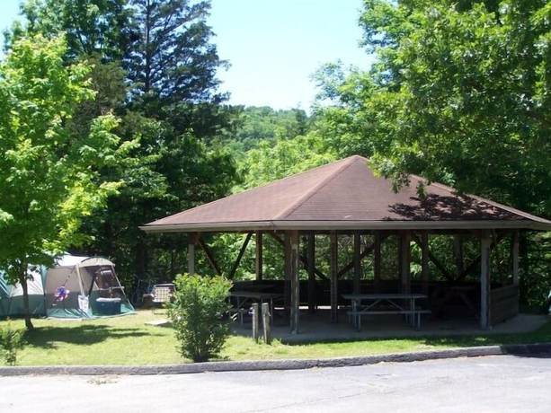 Imagen de los exteriores del Hotel Branson KOA Campground. Foto 14