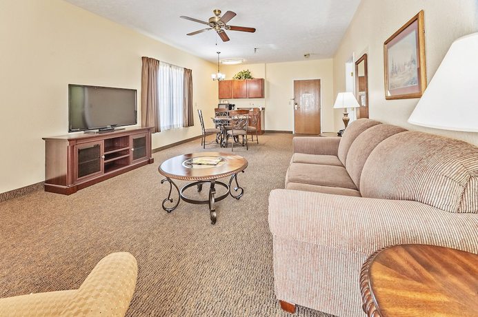 Imagen de la habitación del Hotel Branson Towers. Foto 12