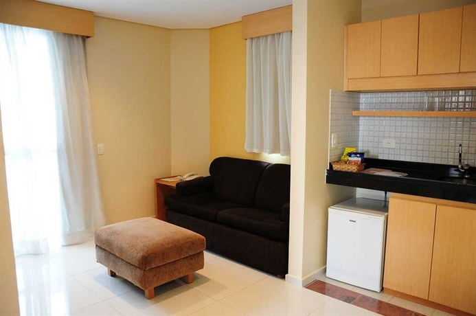 Imagen de los interiores del Hotel Brasília Santana Gold Flat. Foto 14