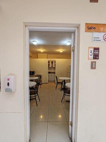 Imagen general del Hotel Brasil, Antofagasta. Foto 7