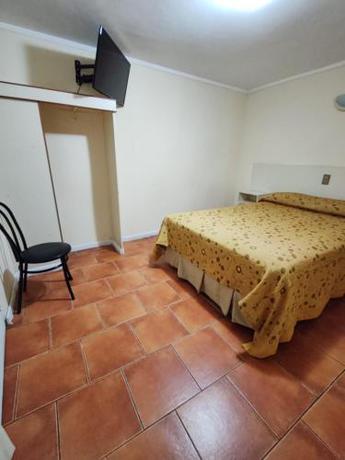 Imagen de la habitación del Hotel Brasil, Antofagasta. Foto 18