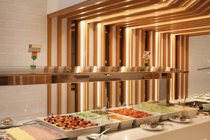 Imagen del bar/restaurante del Hotel Brasil. Foto 5