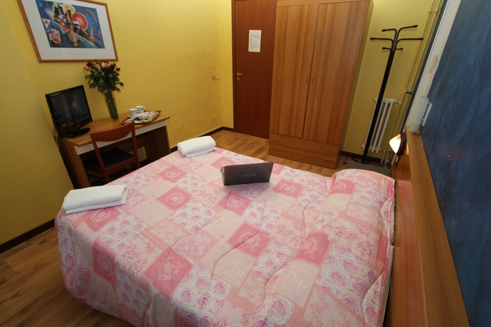Imagen de la habitación del Hotel Brasil, Mil&aacute;n. Foto 10