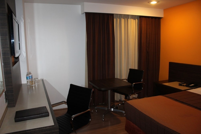 Imagen de la habitación del Hotel Brasilia, Ciudad de M&eacute;xico. Foto 9