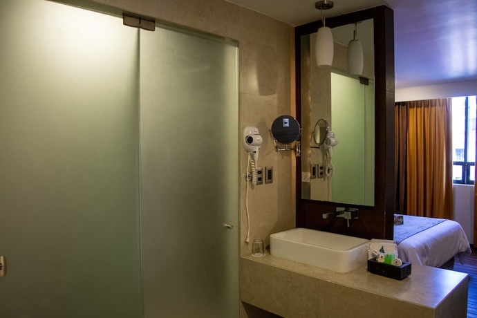 Imagen de la habitación del Hotel Brasilia, Ciudad de M&eacute;xico. Foto 16