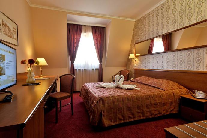 Imagen de la habitación del Hotel Brasov. Foto 9