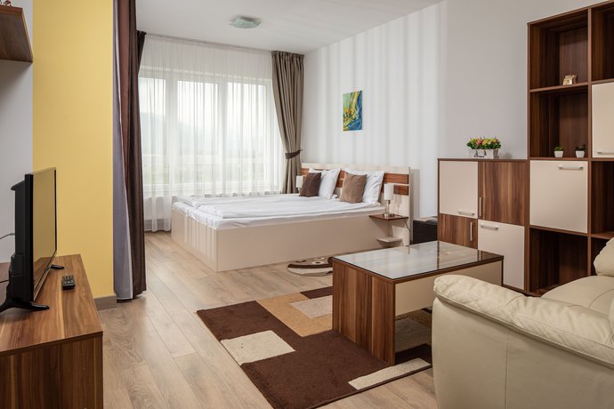 Imagen de la habitación del Hotel Brasov Holiday Apartments. Foto 3