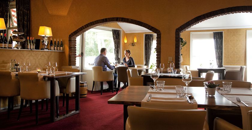 Imagen del bar/restaurante del Hotel Brasserie Restaurant Eeserhof. Foto 2
