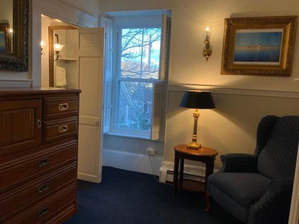 Imagen de la habitación del Hotel Brasswood Inn. Foto 6