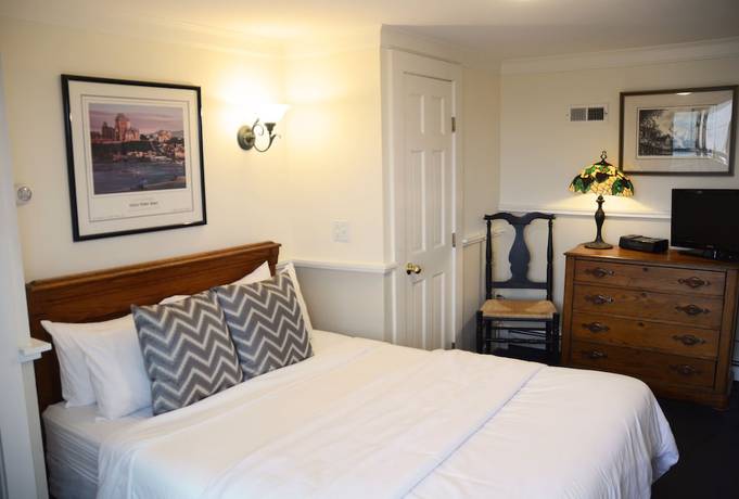 Imagen de la habitación del Hotel Brasswood Inn. Foto 10
