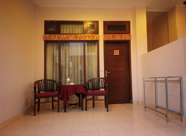 Imagen de los exteriores del Hotel Brata Inn. Foto 6